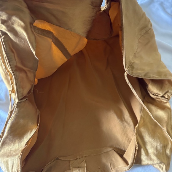 Vintage 90s Victoria’s Secret 100% Silk Camisole Top - Gold Mustard - Picture 10 of 12